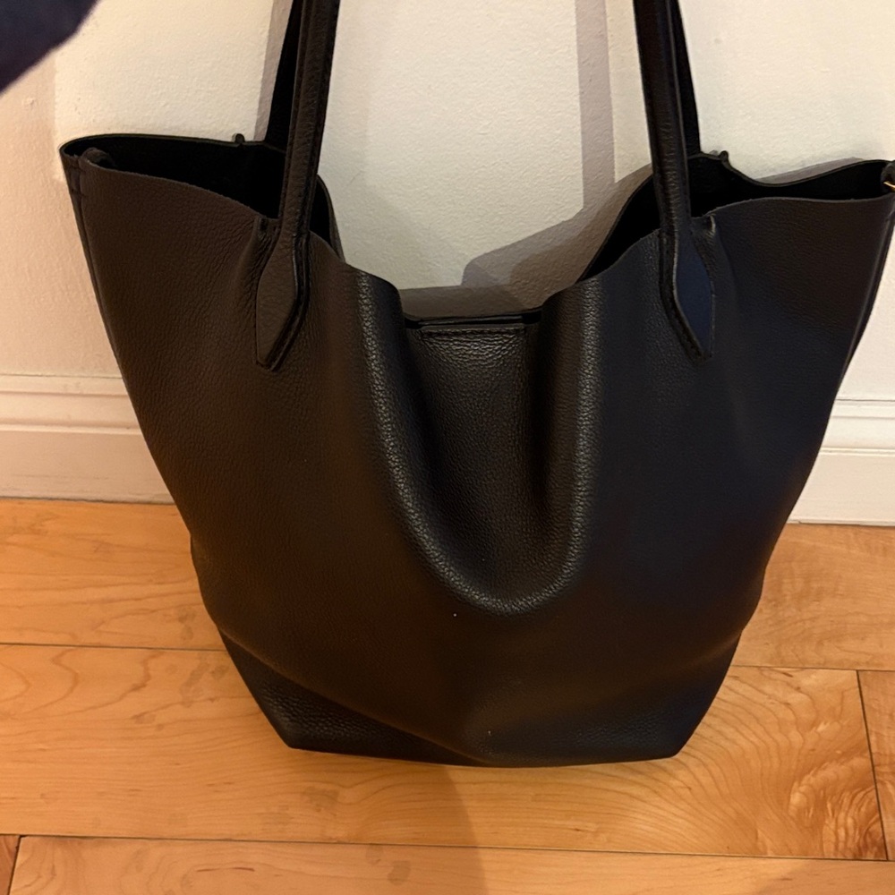 Madewell Black Leather Tote Bag